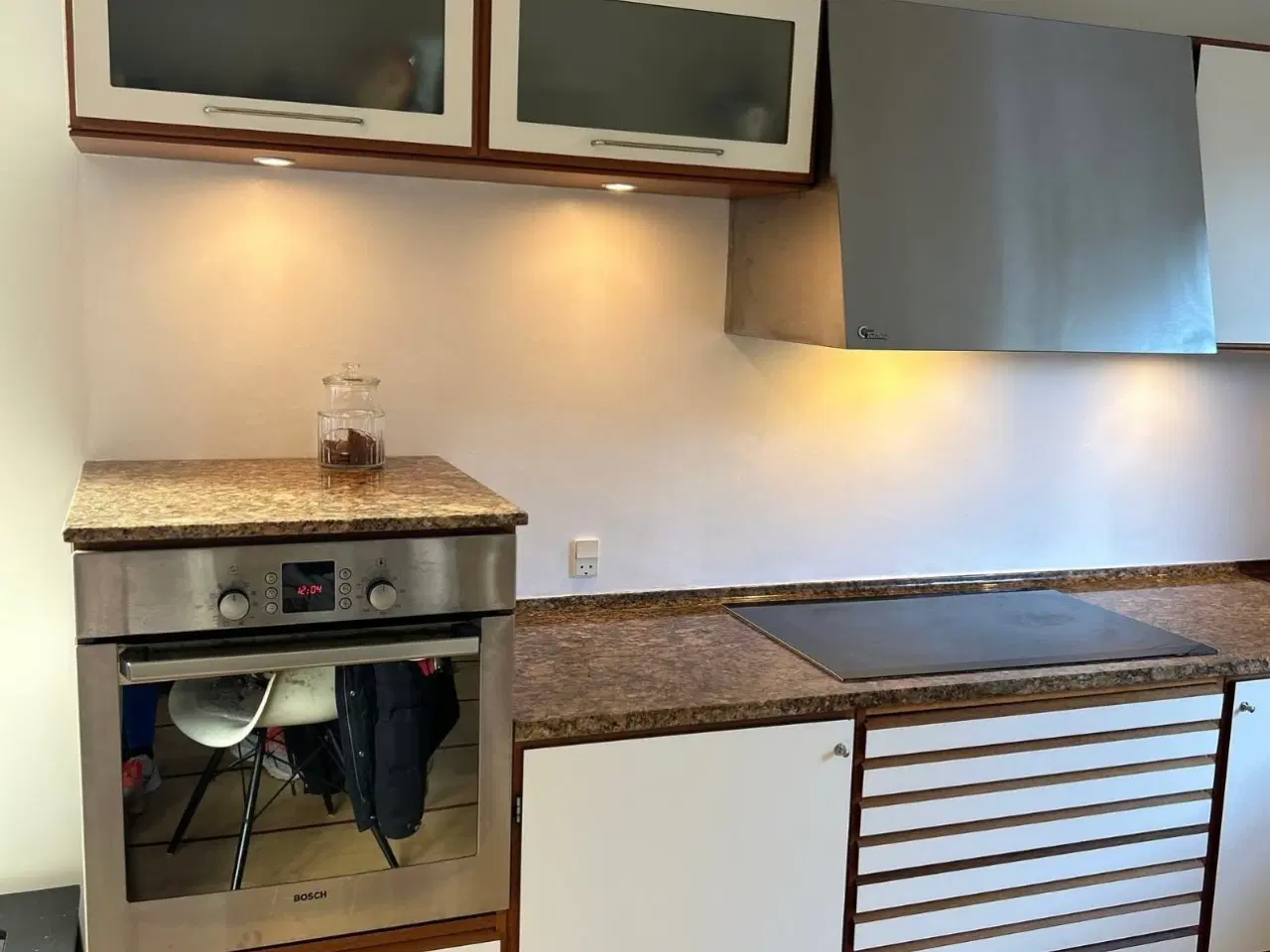 Billede 1 - Uniform Uno form unoform køkken uni form