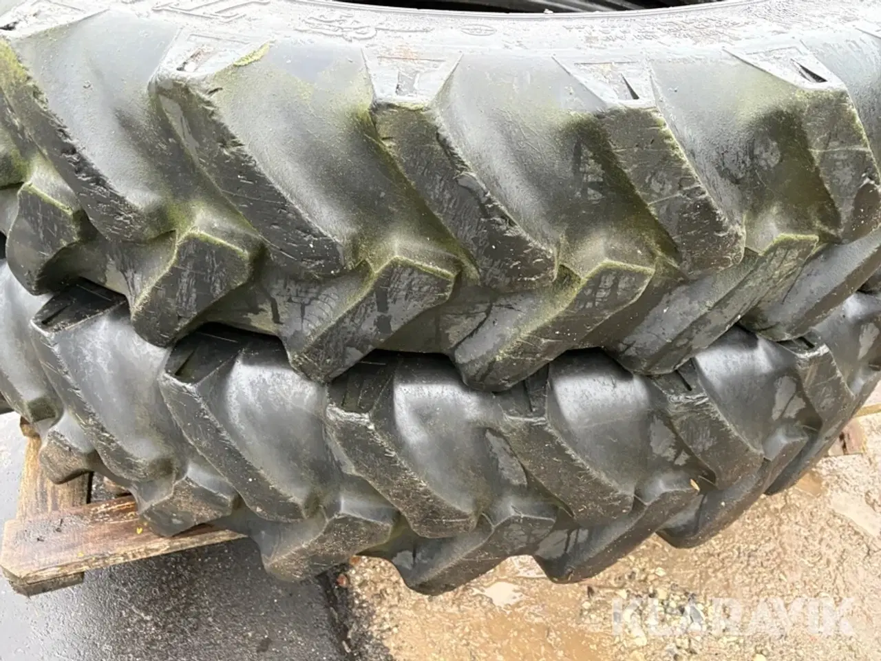 Billede 8 - Landbrugsdæk Titan 320/80R42 TT49V - 2 styk