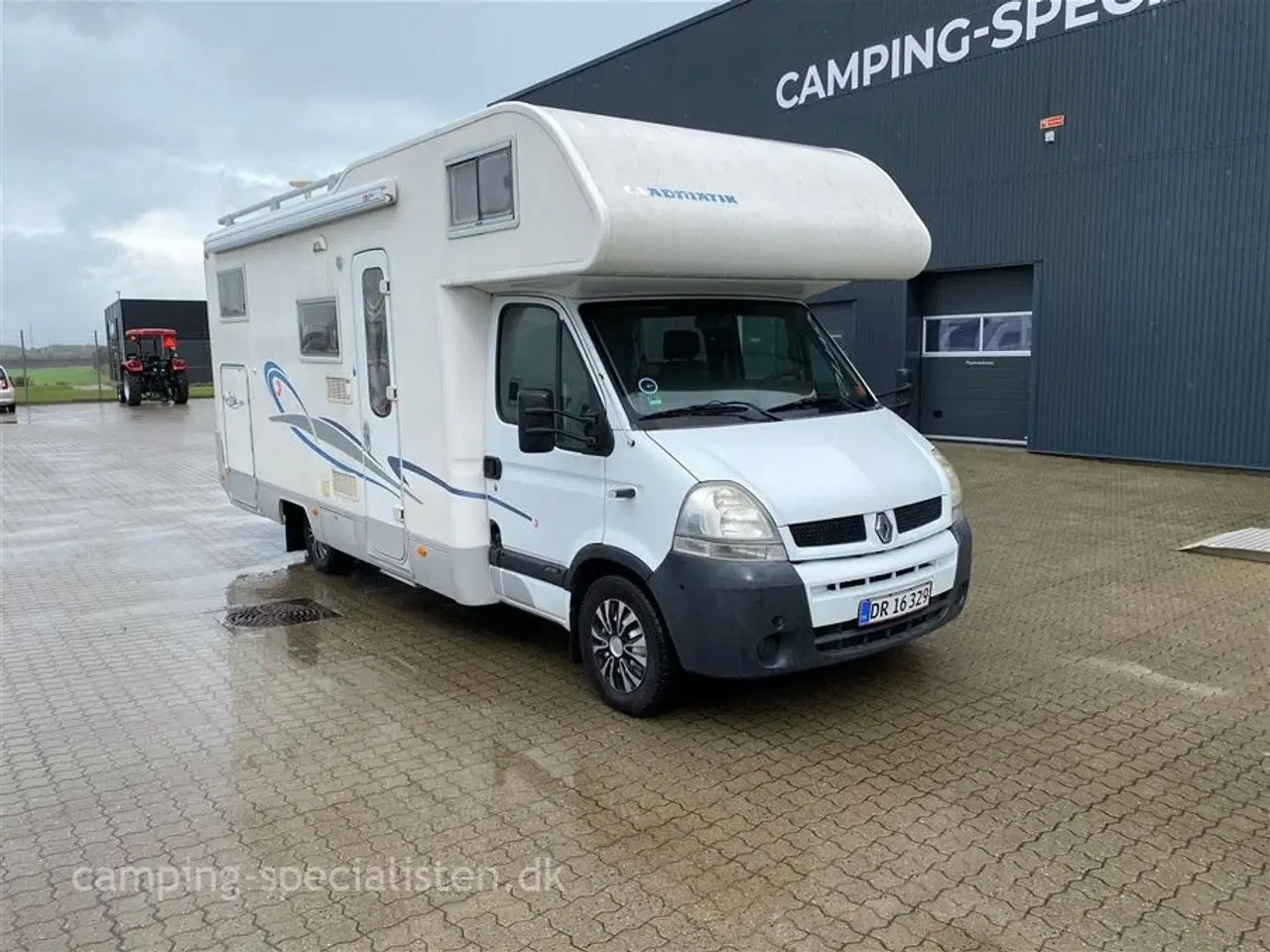 Billede 2 - 2007 - Adria   Adria A 697 SL autocamper model 2007 - kan nu ses hos Camping-Specialisten.dk Silkeborg