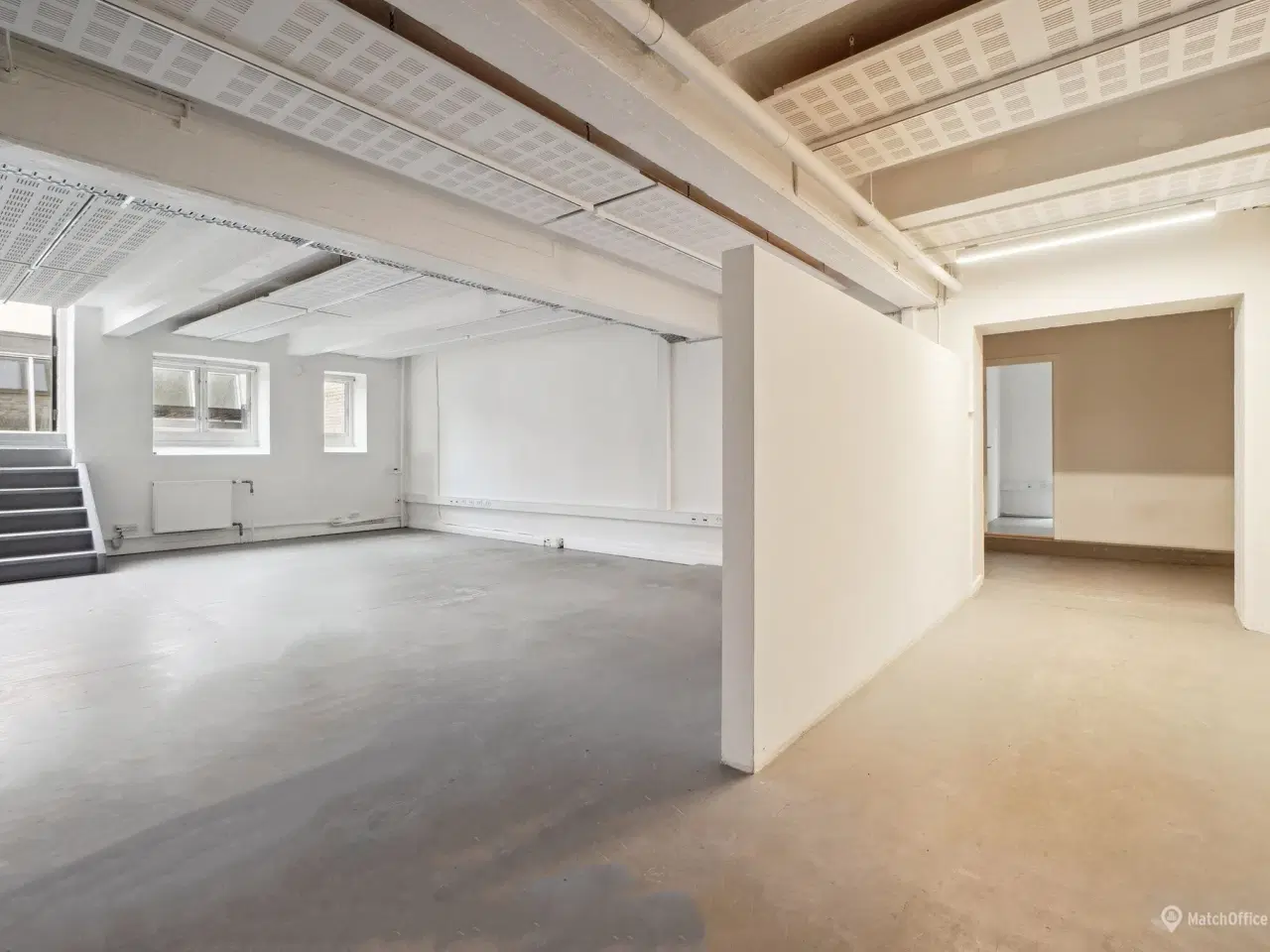 Billede 9 - Pakhus med stor privat tagterrasse og vareelevator