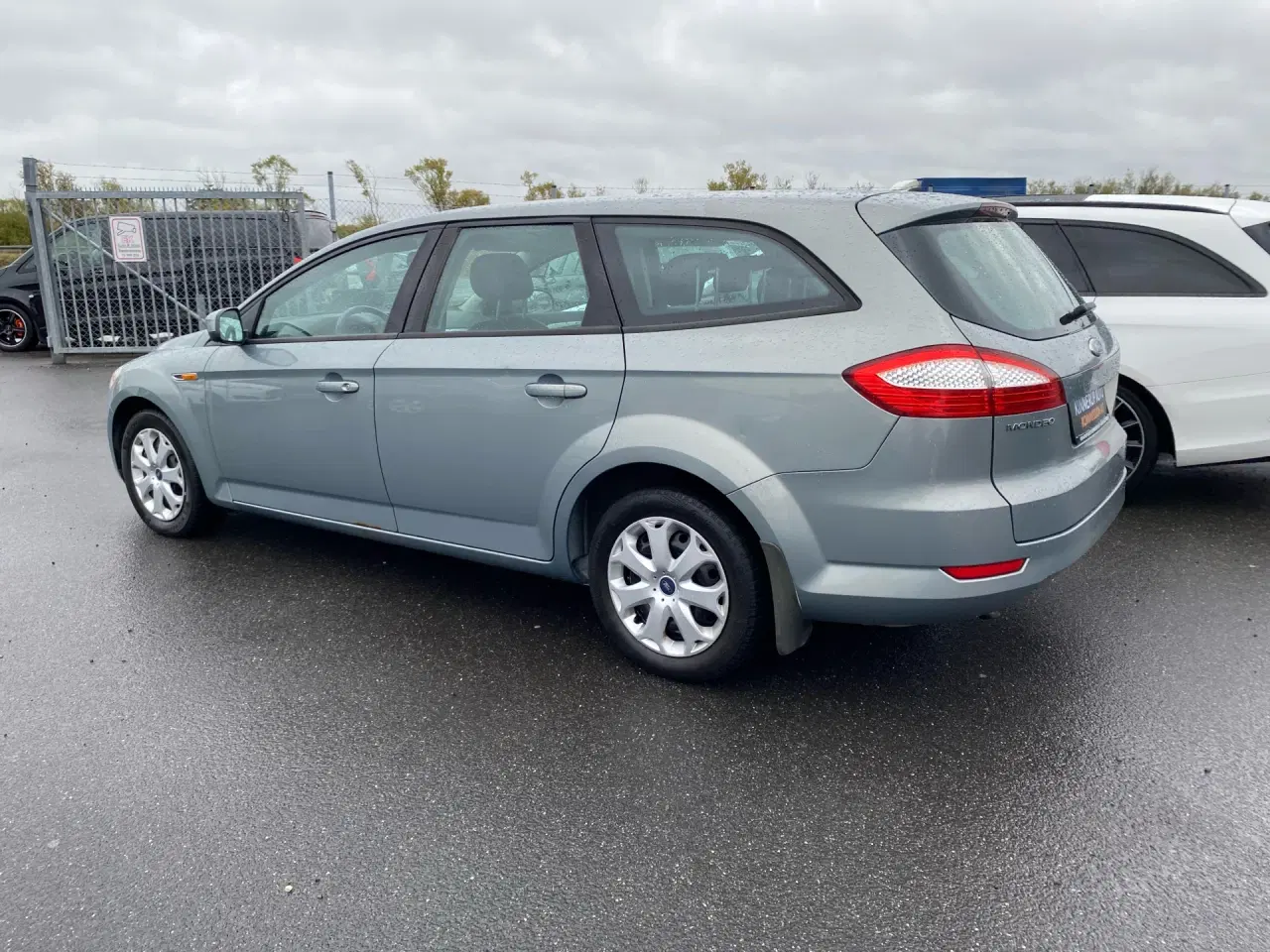 Billede 4 - Ford Mondeo 2,0 Ghia 145HK Stc