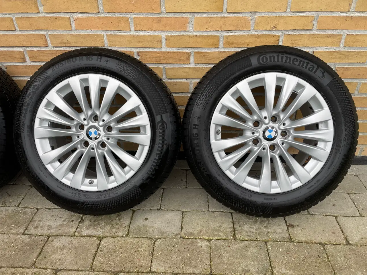 Billede 2 - Originale BMW 2 serie fælge med Continental dæk