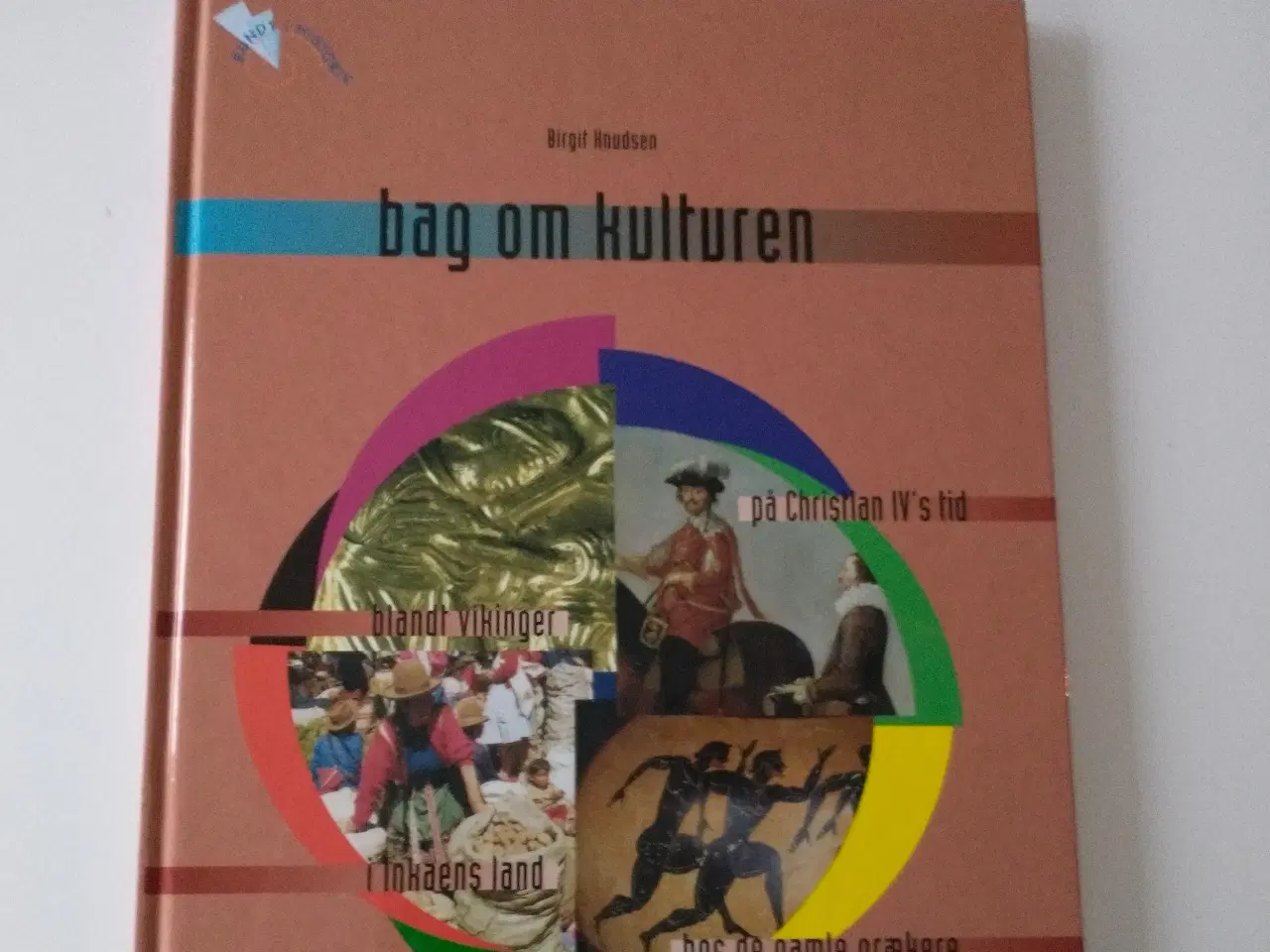 Billede 1 - Bag om kulturen. Af Birgit Knudsen