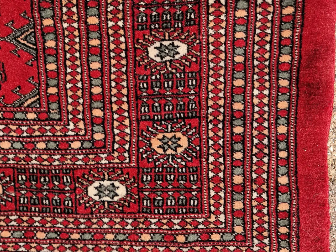 Billede 5 - Ægte Pak-Bochara tæppe.