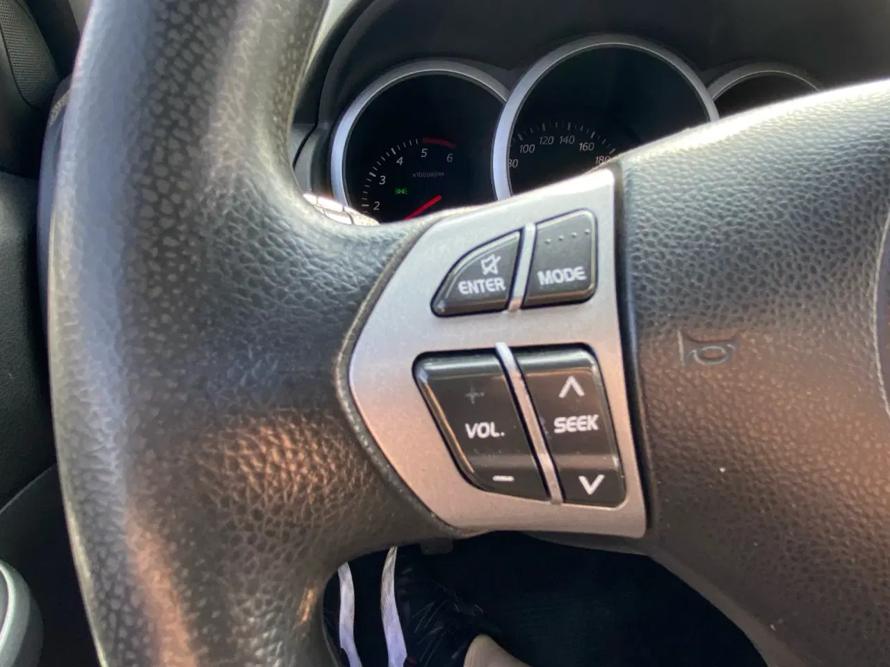Billede 12 - Suzuki Grand Vitara 1,9 DDIS GLX 4x4 129HK Van
