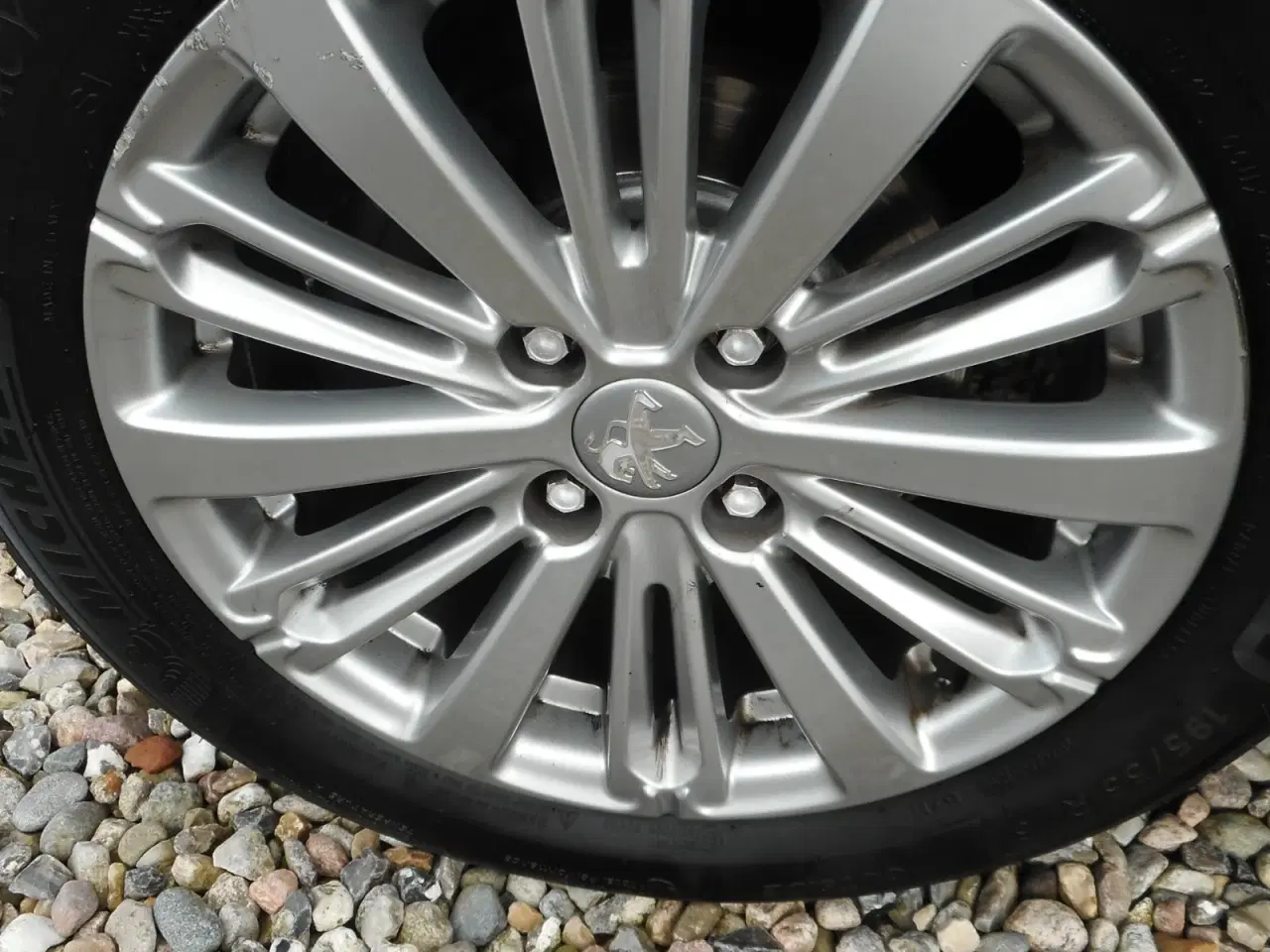 Billede 14 - Peugeot 208 1,5 BlueHDi 100 Prestige