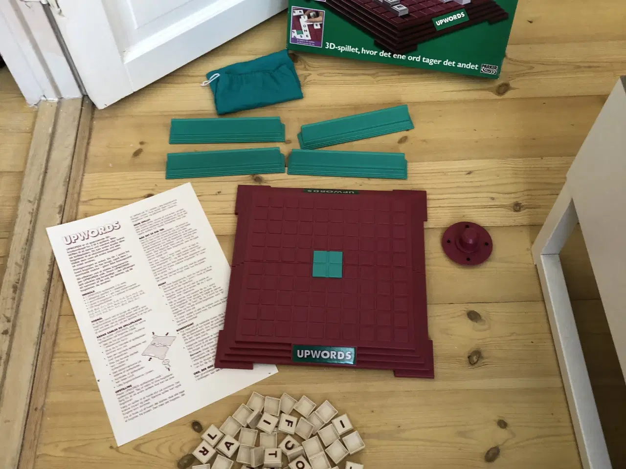 Billede 2 - Brætspil. Upwords