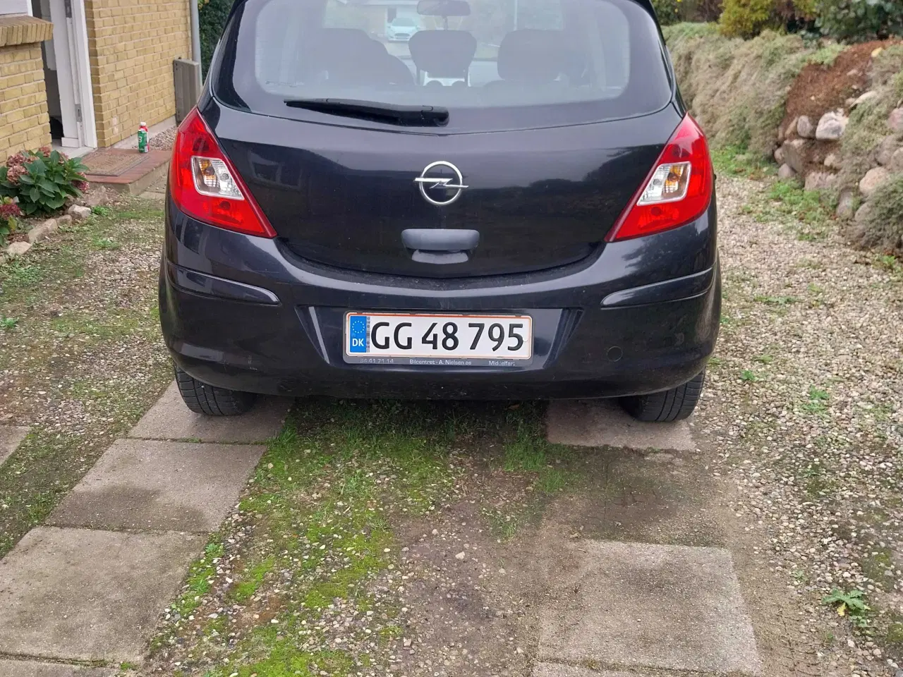 Billede 4 - Velkørernde opel med 1.7 år til Syn 