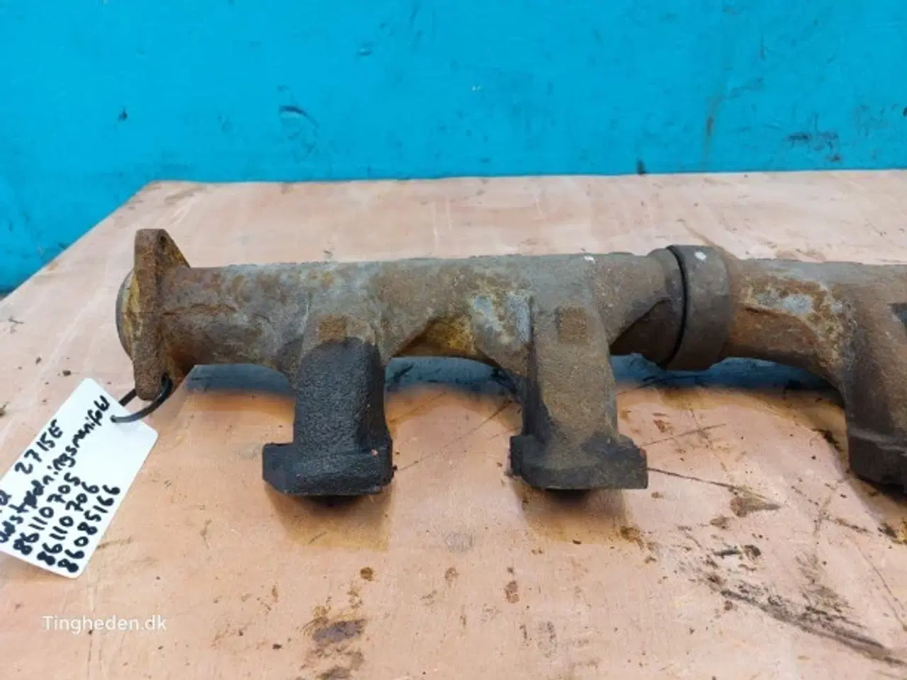 Billede 16 - Ford 2715E Udstødningsmanifold 86110705
