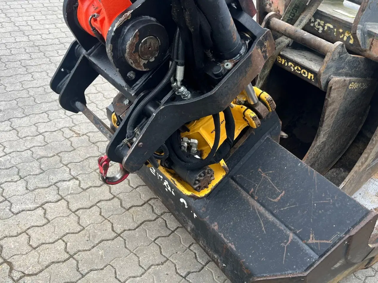 Billede 5 - Kubota KX080-4 Engcon rotortilt, Centralsmørring og 3 Engcon skovle