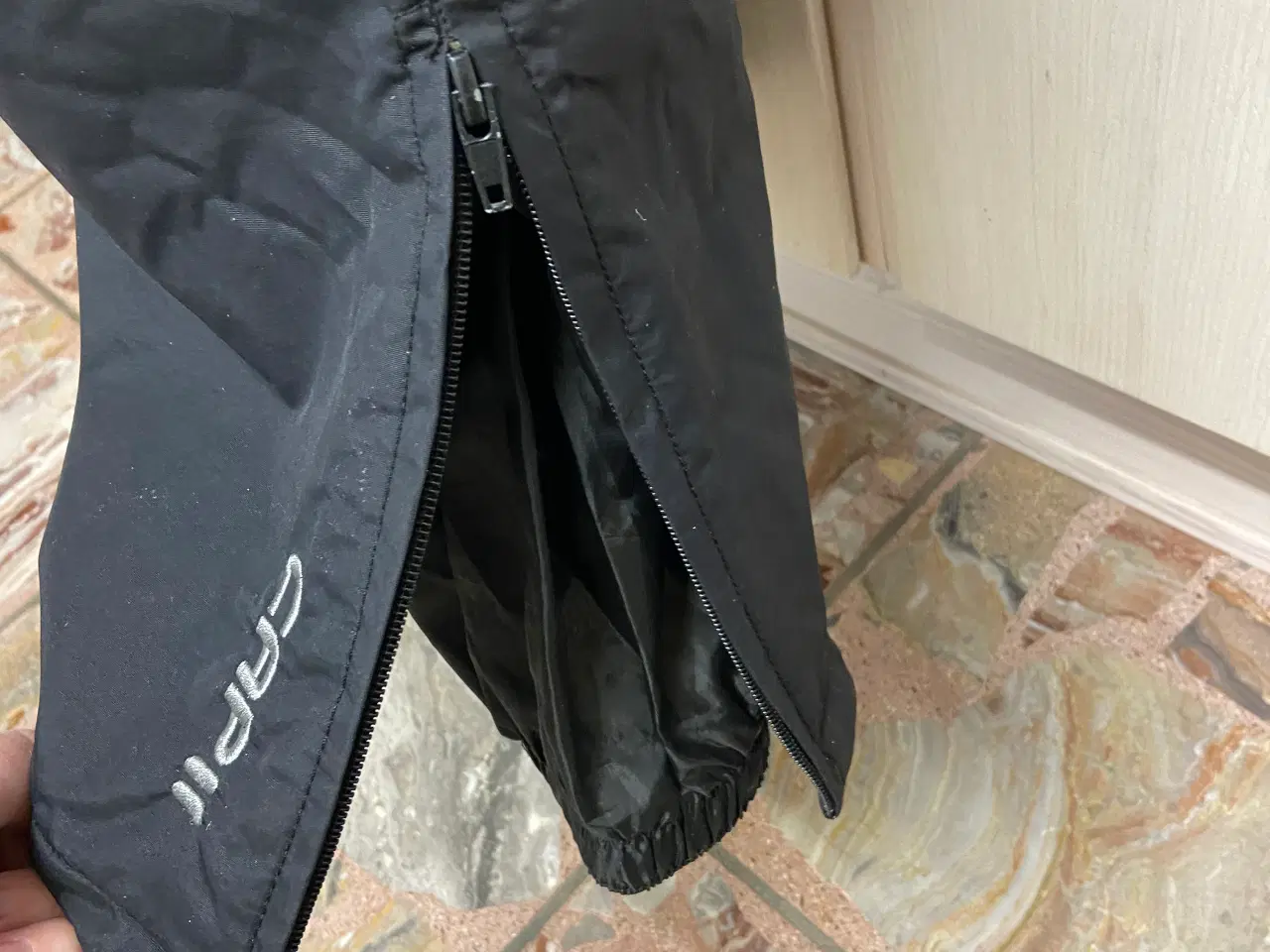 Billede 2 - Skibukser str. 38. CAP 3000