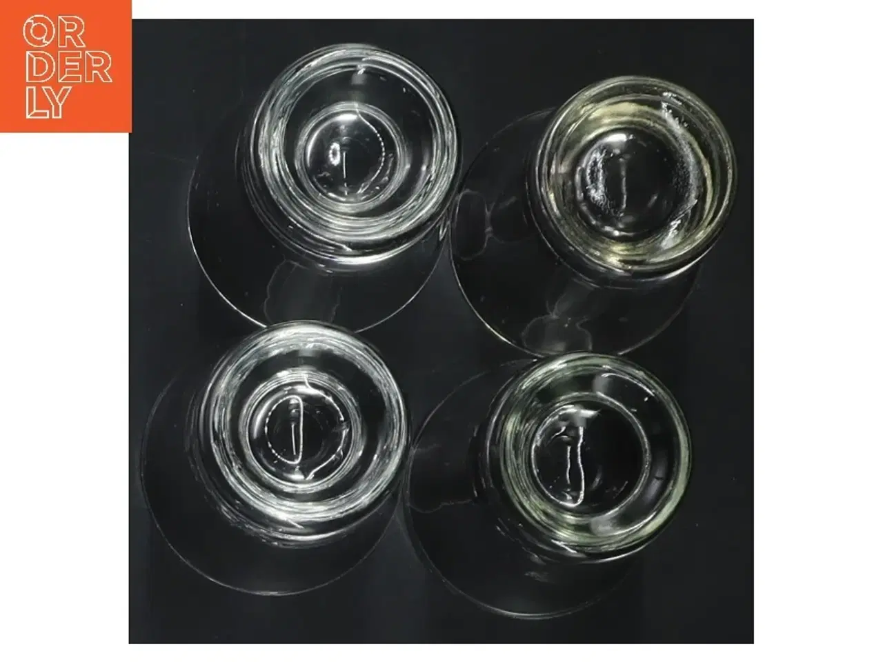 Billede 2 - Sæt med fire shotglas (str. 7 cm, 4 styk cm)