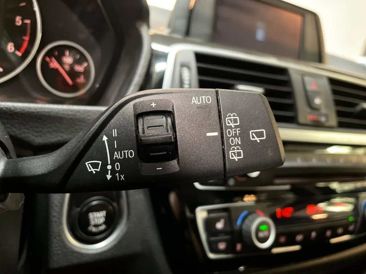 Billede 22 - BMW 320d 2,0 Touring Advantage aut.