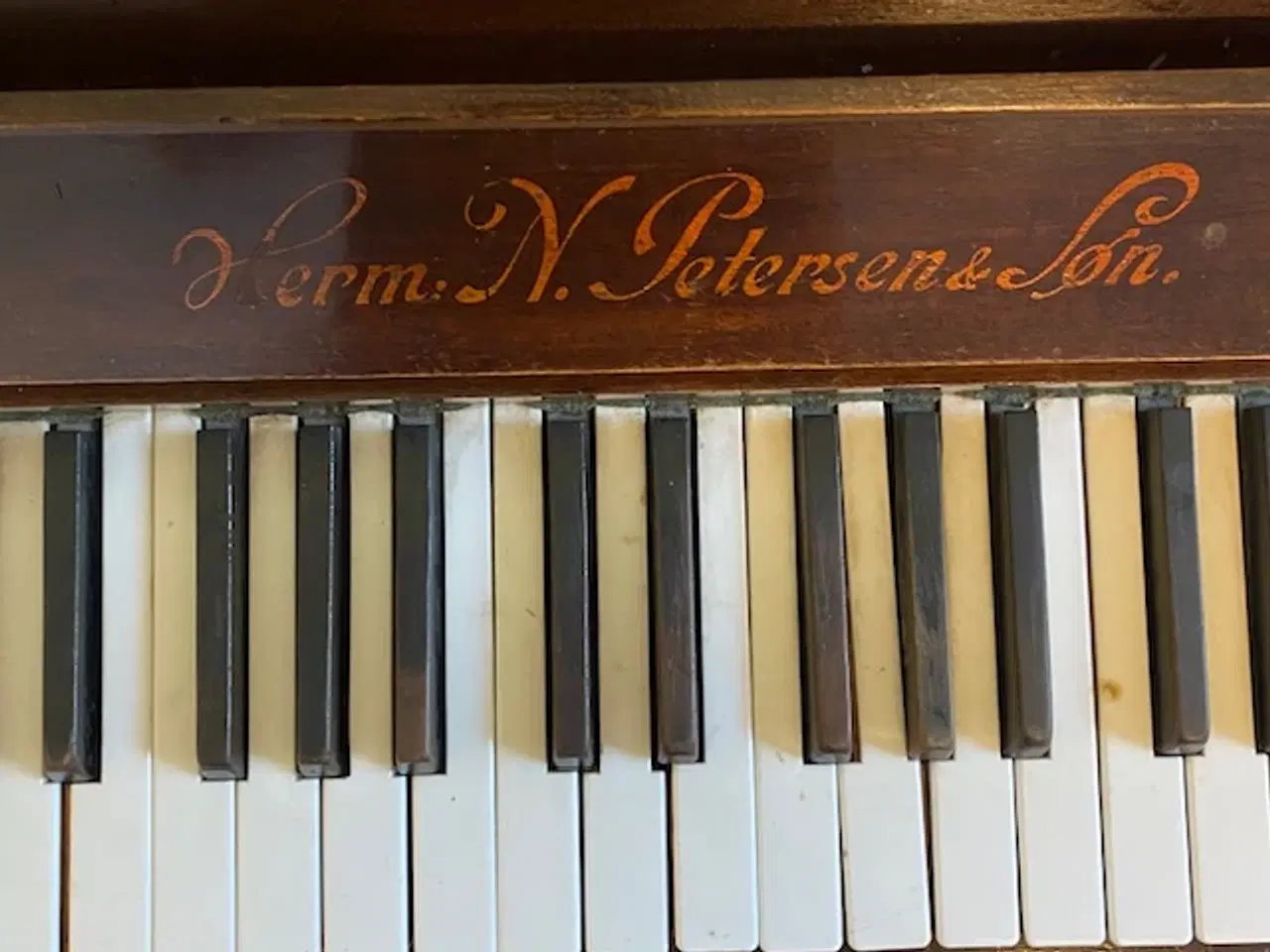 Billede 4 - klaver Herman N Petersen & søn