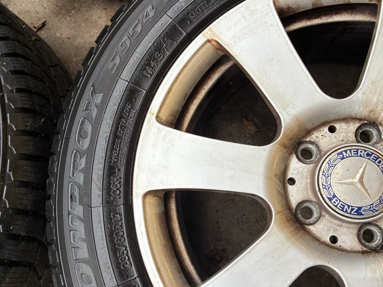 Billede 2 - Originale MErcedes fælge med vinterdæk