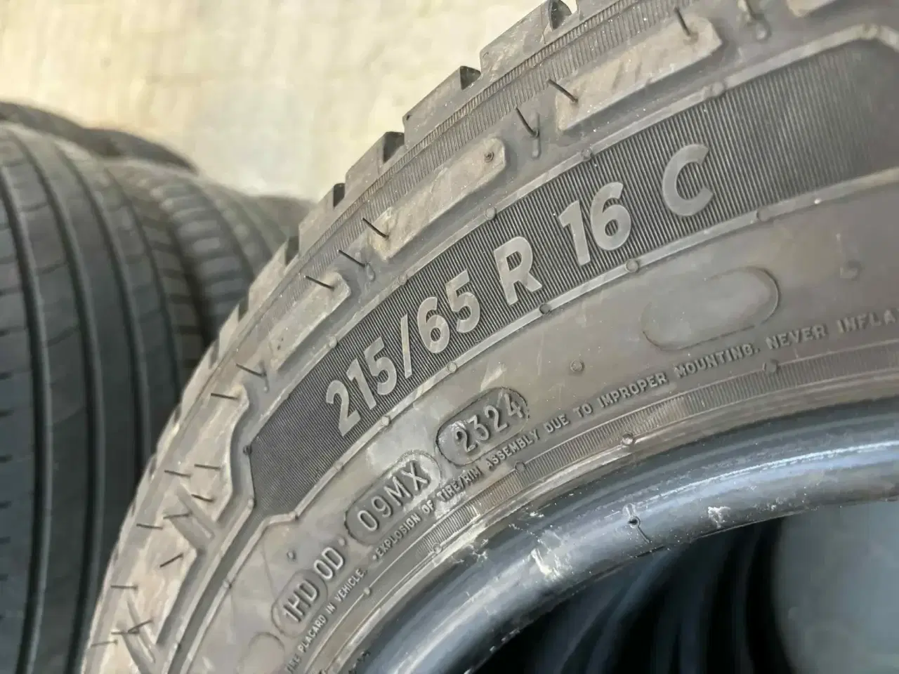 Billede 8 - Sommerdæk i forskellige str.