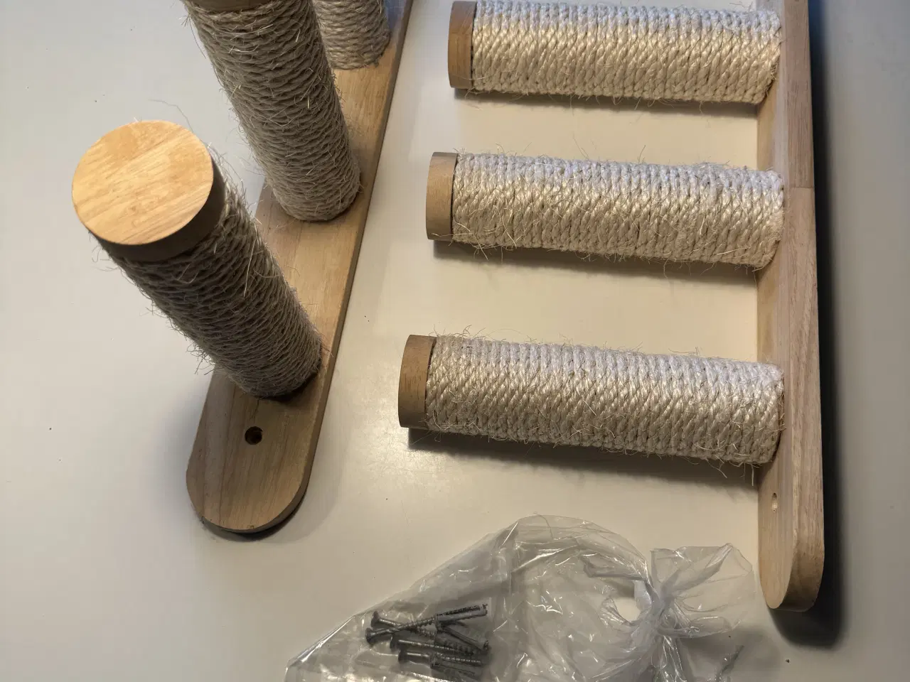 Billede 1 - 2 fine kattetrapper som nye.