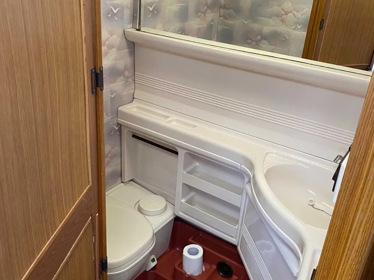 Billede 6 - Hobby De Luxe 390 - super fin vogn