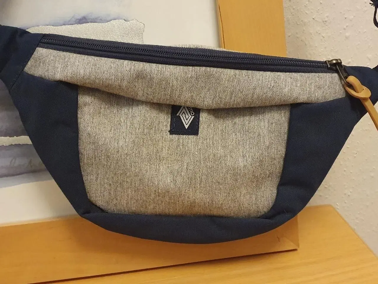 Billede 2 - Taske. Nitro Hip bag