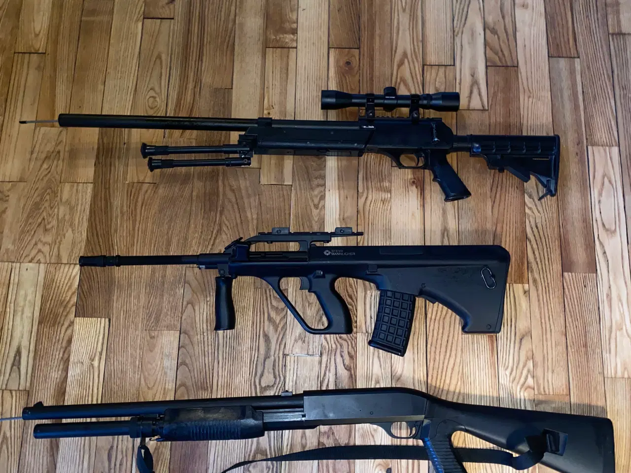 Billede 1 - Airsoft/Hardball våben