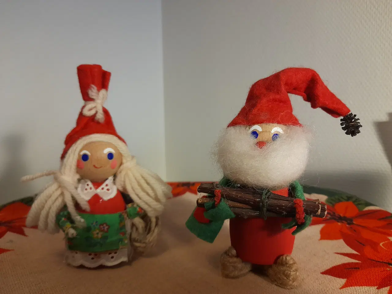 Billede 4 - Store Holline nisser ( 2 stk)