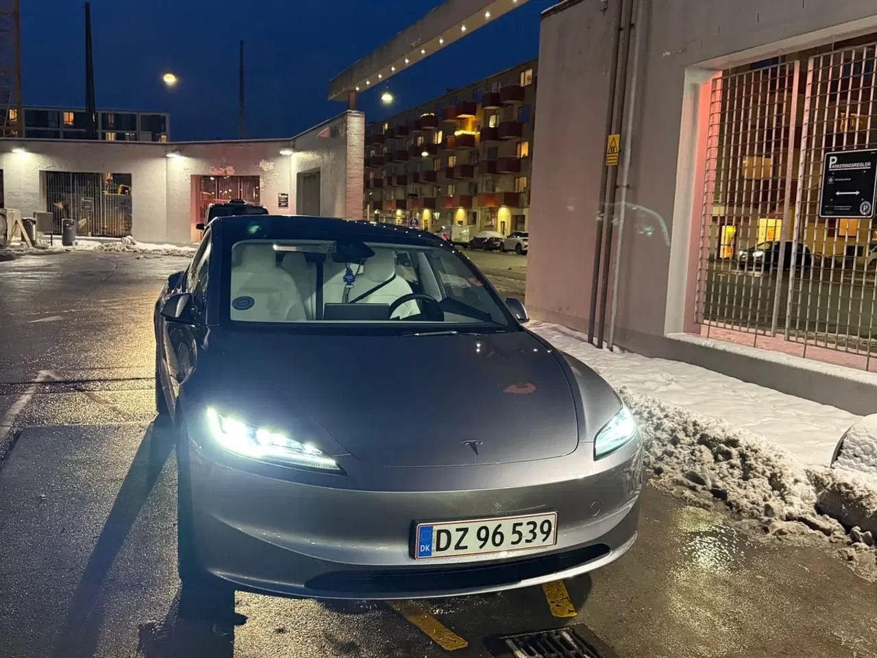 Billede 1 - Tesla Model 3  RWD