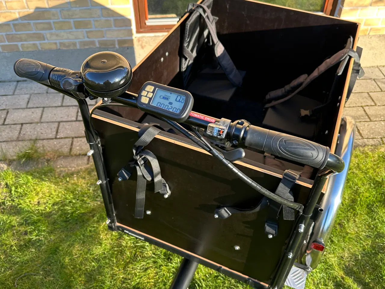 Billede 2 - Christiania El-ladcykel – Plads til 4 børn!