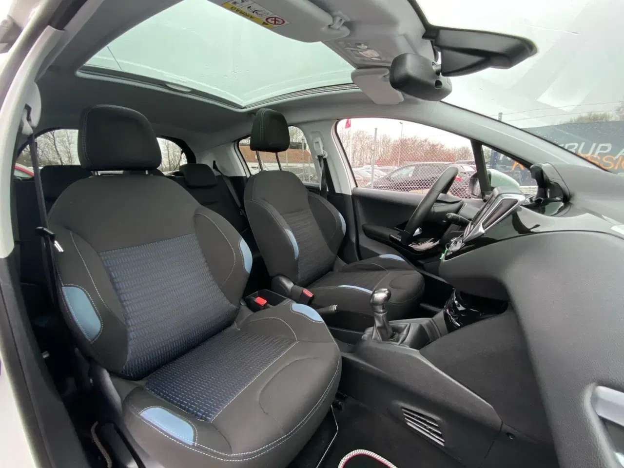 Billede 8 - Peugeot 208 1,2 VTi Allure 82HK 5d