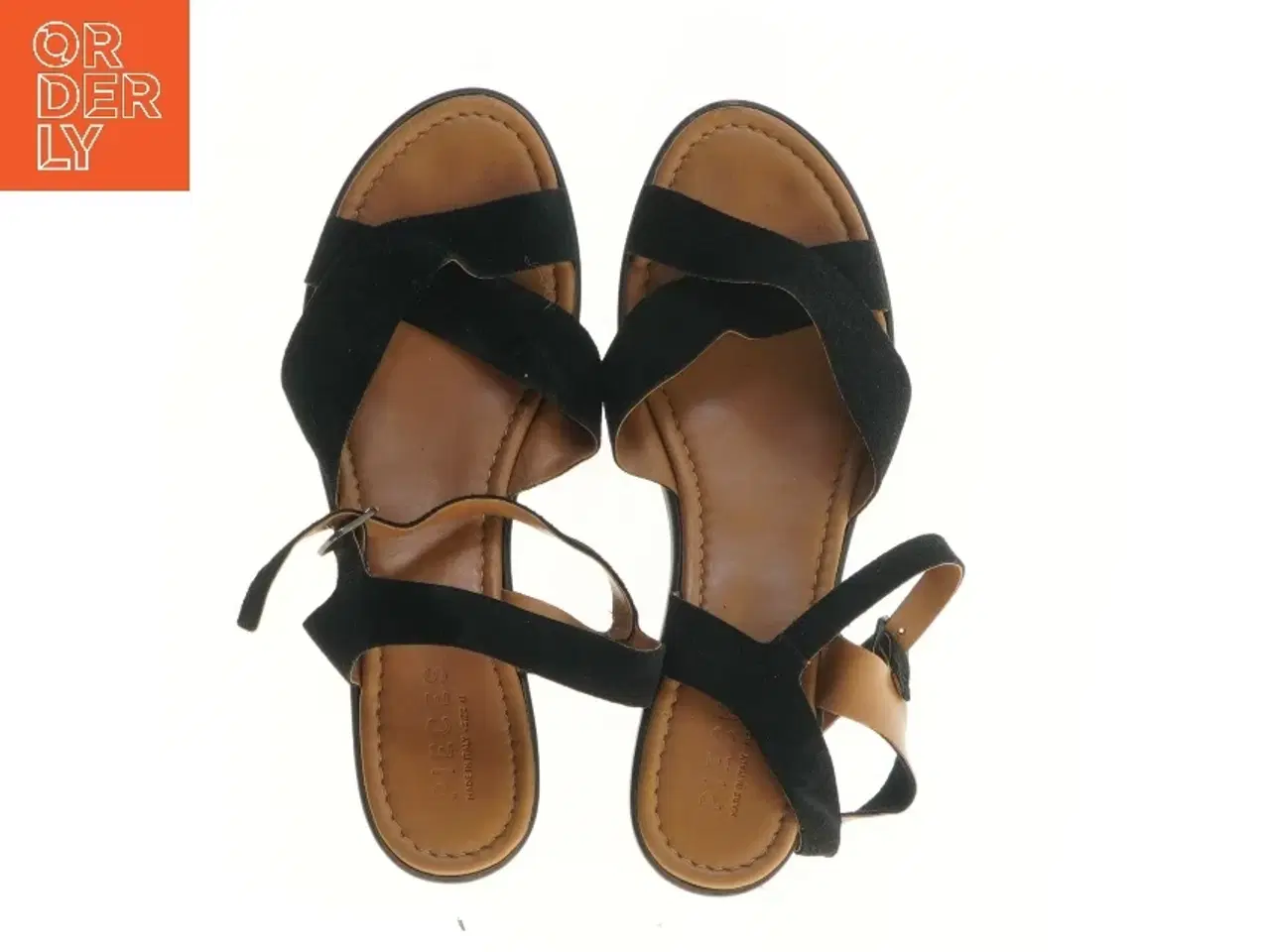 Billede 2 - Sort sandaler med plateau fra Pieces (str. 41 )