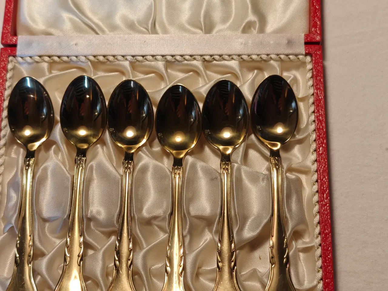 Billede 2 - Riberhus sølvplet bestik tagting, kagegafler m.m.