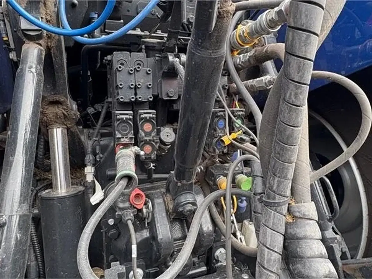 Billede 5 - New Holland T7.270 AC BLUEPOWER Med RTK GPS