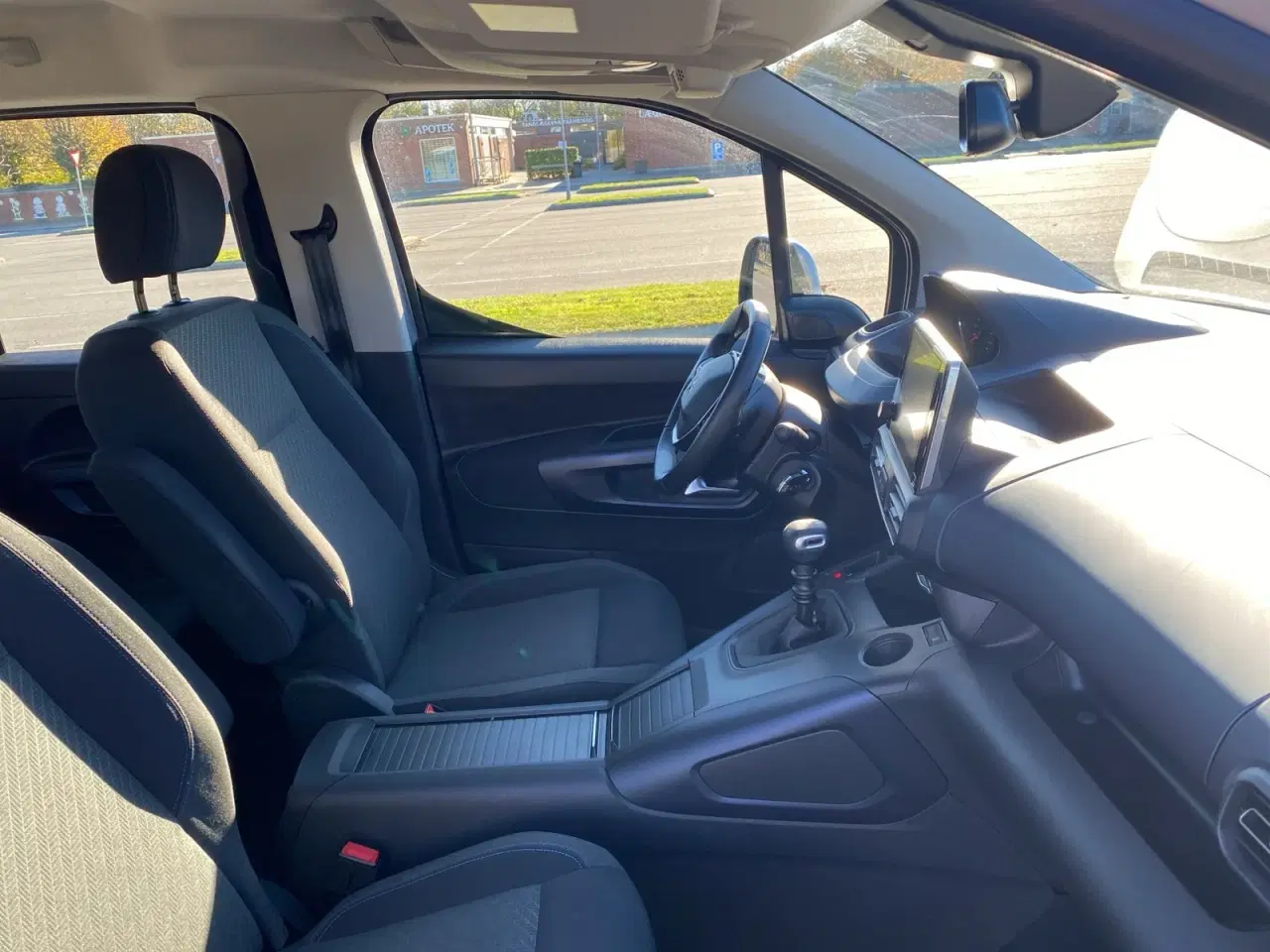 Billede 13 - Peugeot Rifter 1,2 PureTech 110 L1 Allure