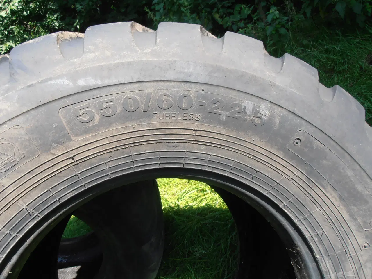 Billede 3 - Dæk 550/60-22," . 