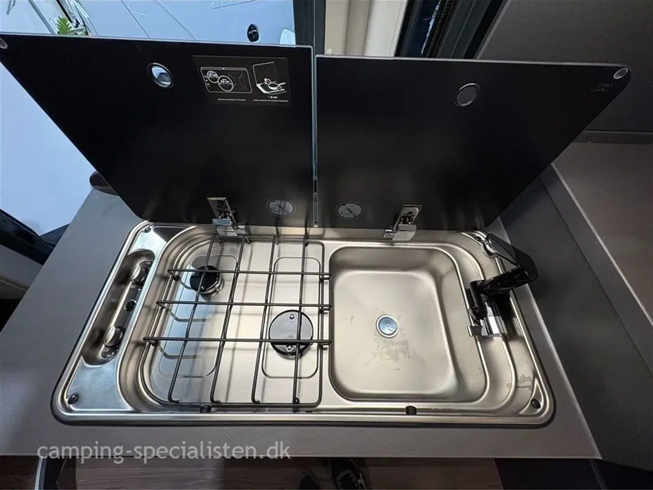 Billede 7 - 2026 - Knaus Boxlife 600 ME Platinum Selection   Ny Knaus Boxlife 600 ME Platinum Selection 2026 - kan ses nu hos Camping-Specialisten i Silkeborg