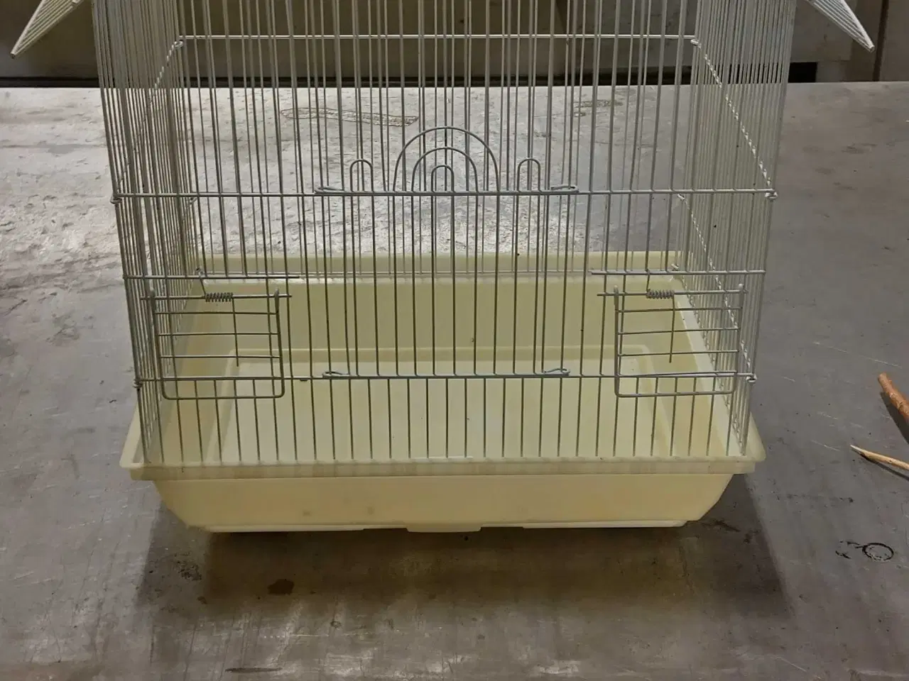 Billede 1 - Fuglebur 35x26x45(BxDXH)