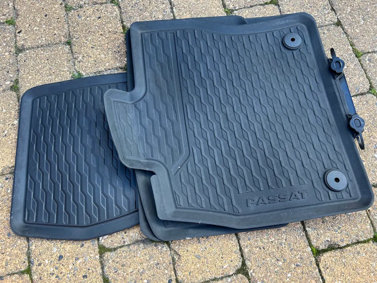 Billede 2 - Originale gummimåtter til Passat B8 (2014−2021)