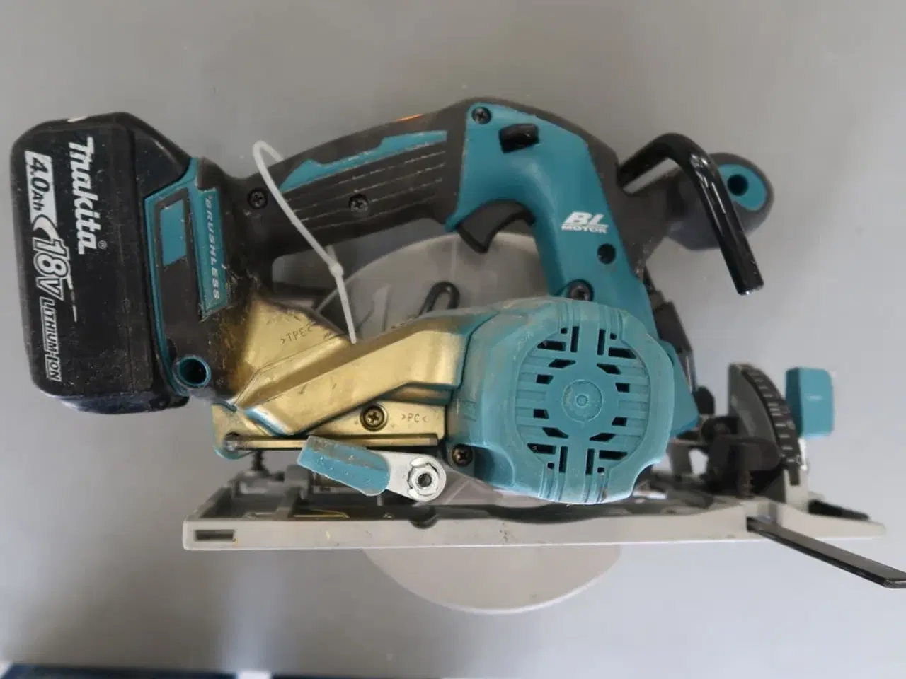 Billede 2 - Rundsav MAKITA DHS680 med 1 batteri