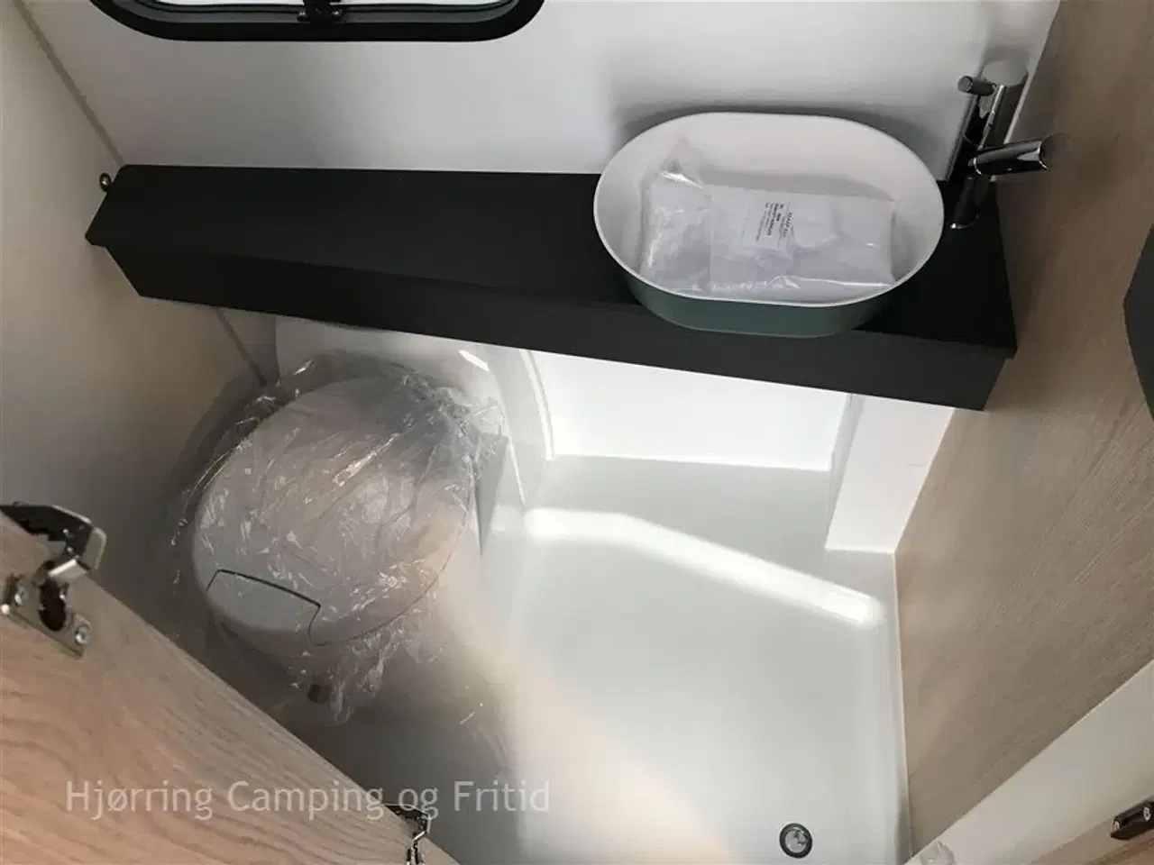 Billede 9 - 2026 - Adria Aviva Lite 300