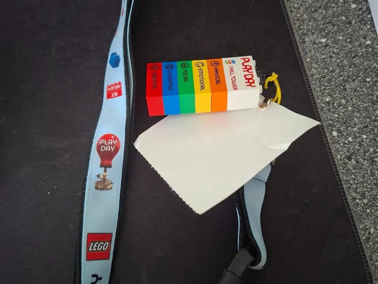 Billede 2 - Lego Exclusives, Keyhanger fra LEGO PlayDay 2018