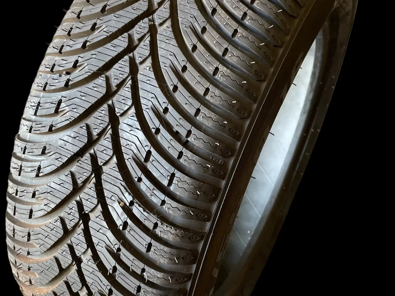 Billede 1 - 16 BfGoodrich 205/55r16 Ref.W17 vinter