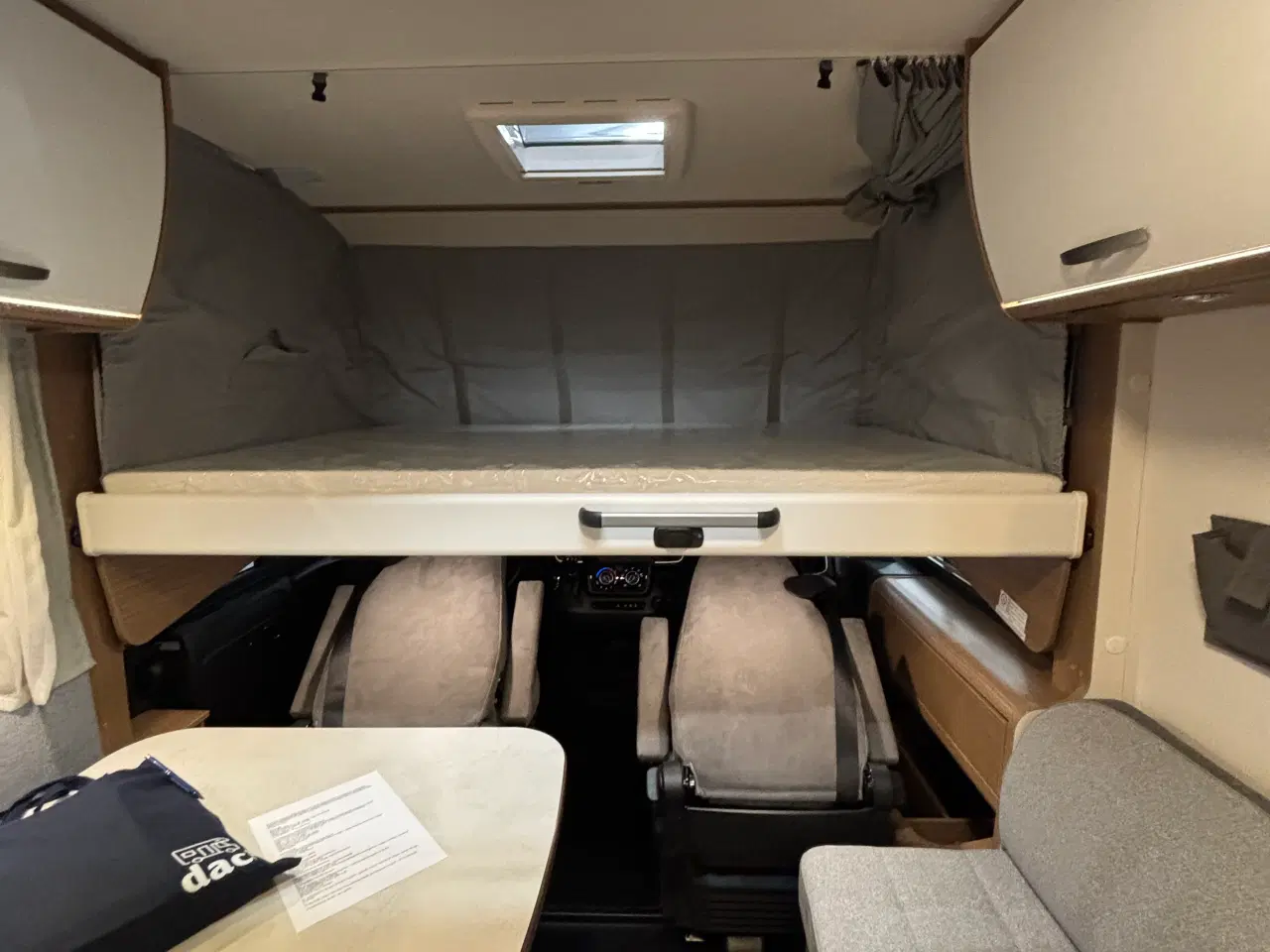 Billede 12 - Autocamper til salg - Carado I449 Edition 15