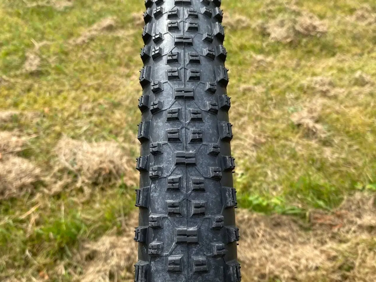 Billede 7 - MTB hjulsæt 27,5 / hjul med dæk – Giant, 10 gear,