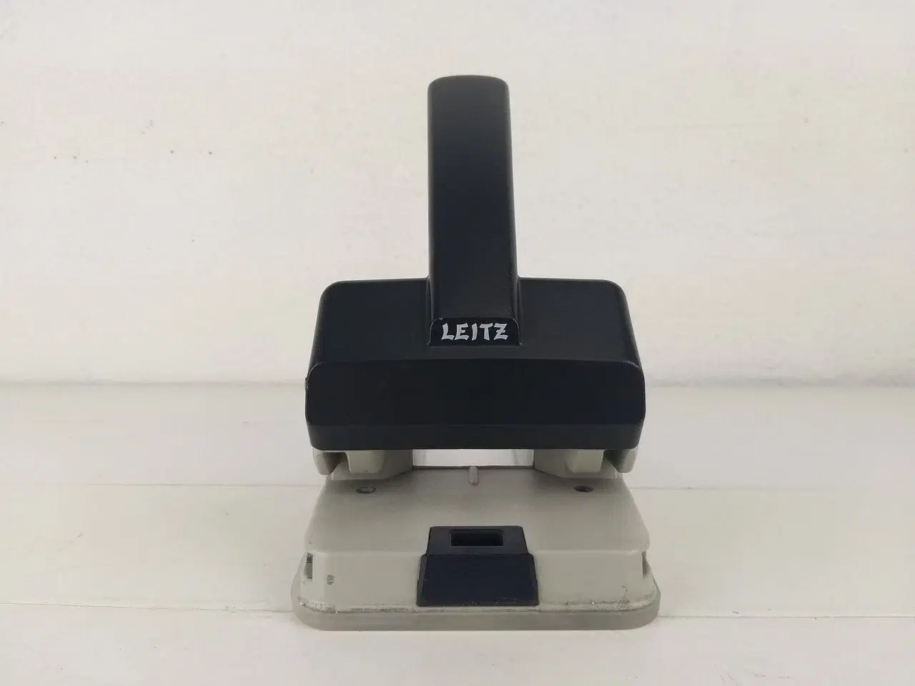 Billede 2 - Leitz hulmaskine