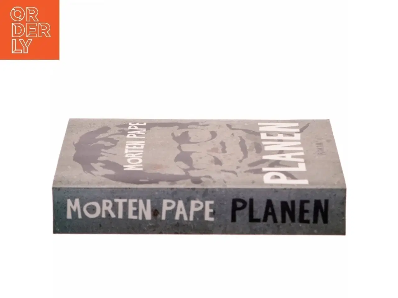 Billede 2 - Planen : roman af Morten Pape (f. 1986) (Bog)