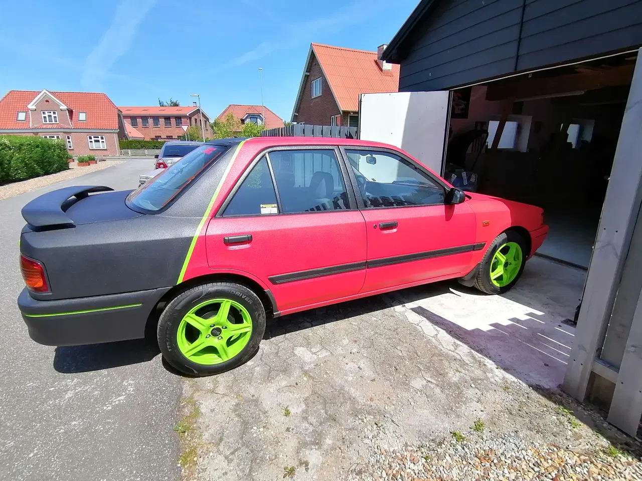 Billede 2 - Mazda 323