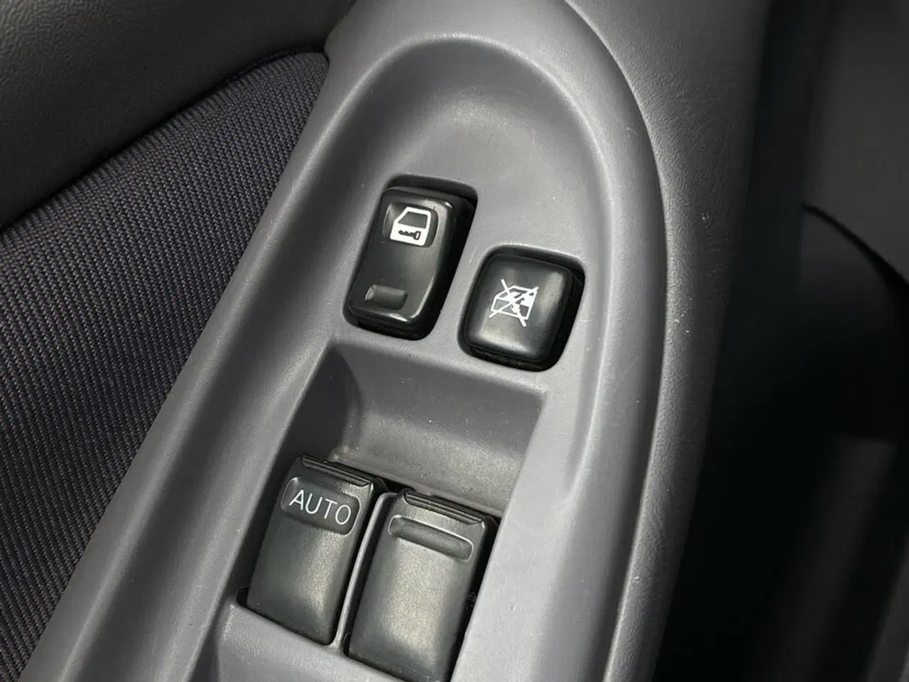 Billede 16 - Nissan Almera 1,8 Comfort 114HK