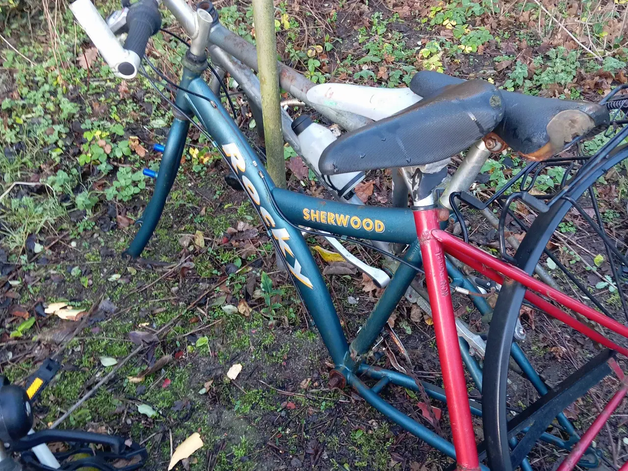 Billede 2 - Reservedelscykel sælges billigt 