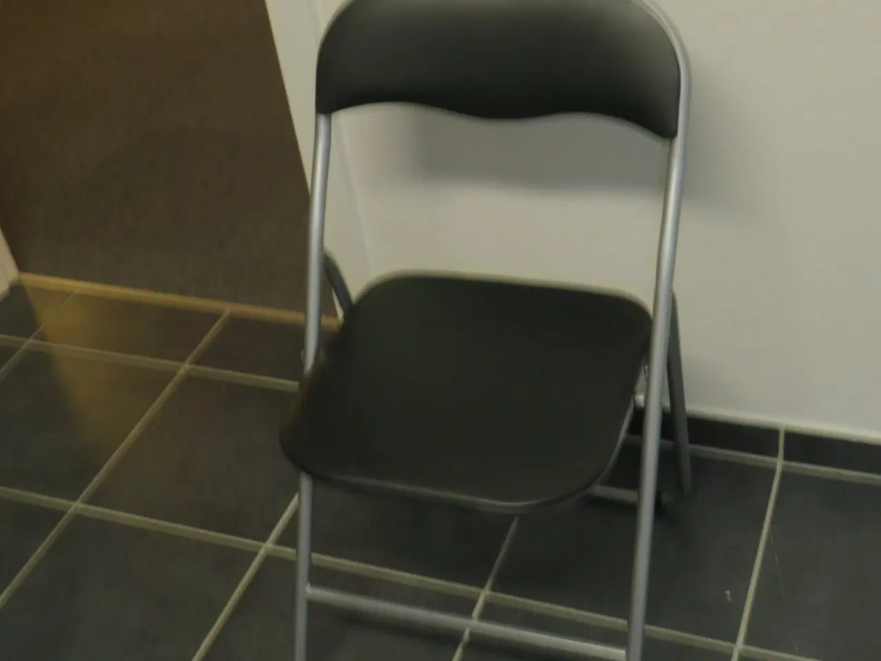 Billede 2 - 8 sorte klapstole