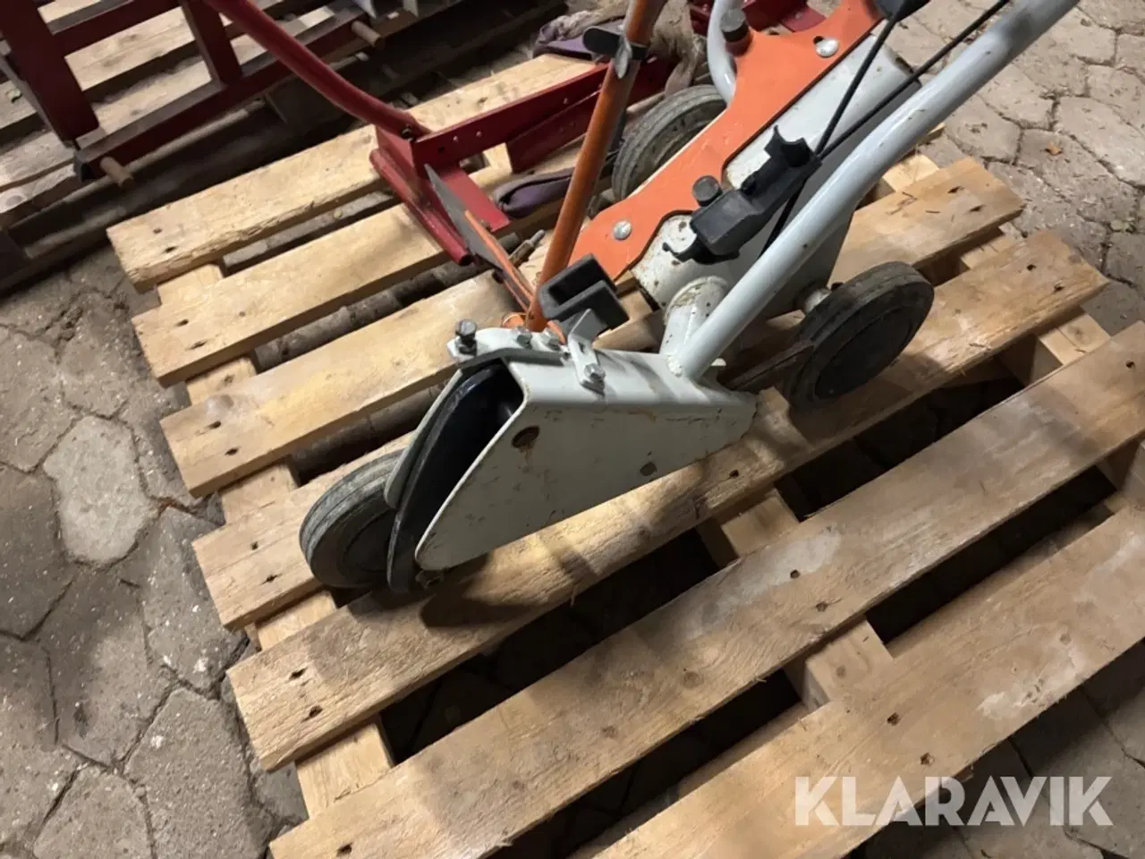 Billede 11 - Føringsvogn + fliseløfter Stihl FW 20