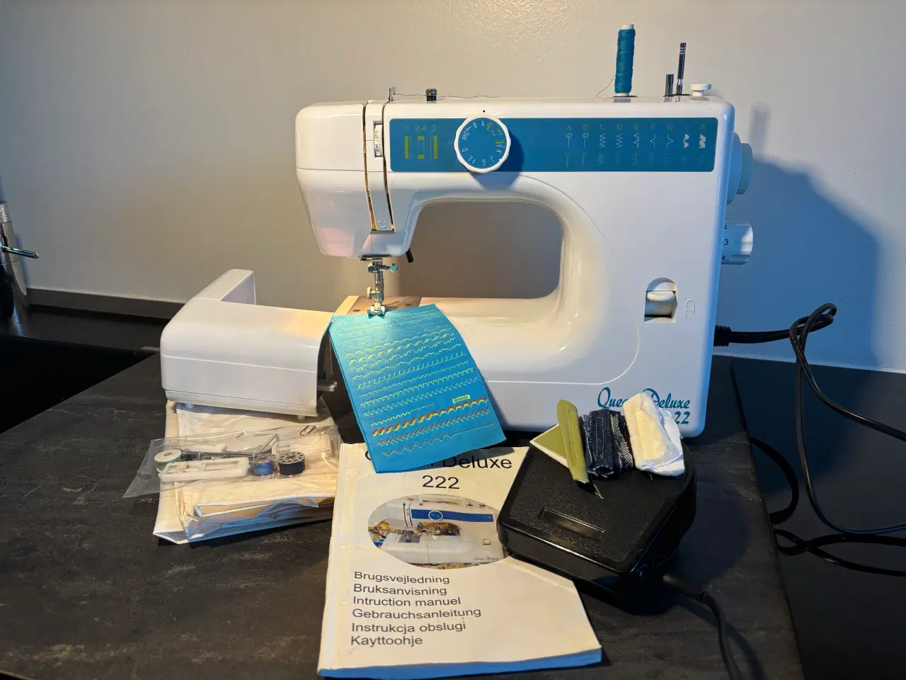 Billede 1 - Queen de luxe. 222 symaskine